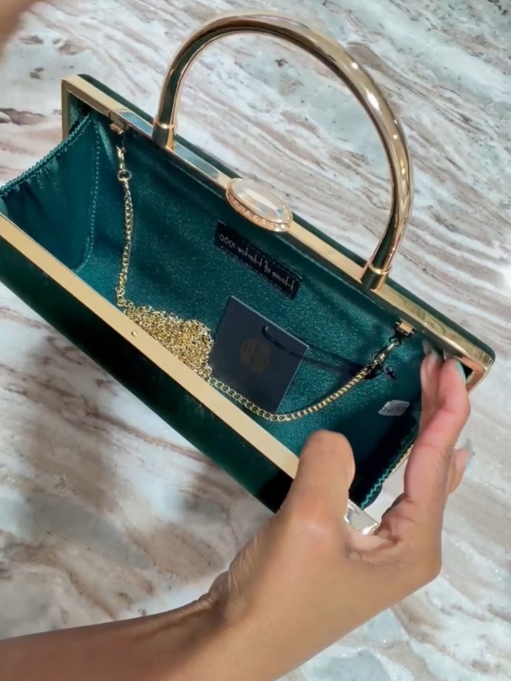 House of Harlow 1960 Emerald Green Velvet Box Clutch with Gold Handle - Picture 10 of 12